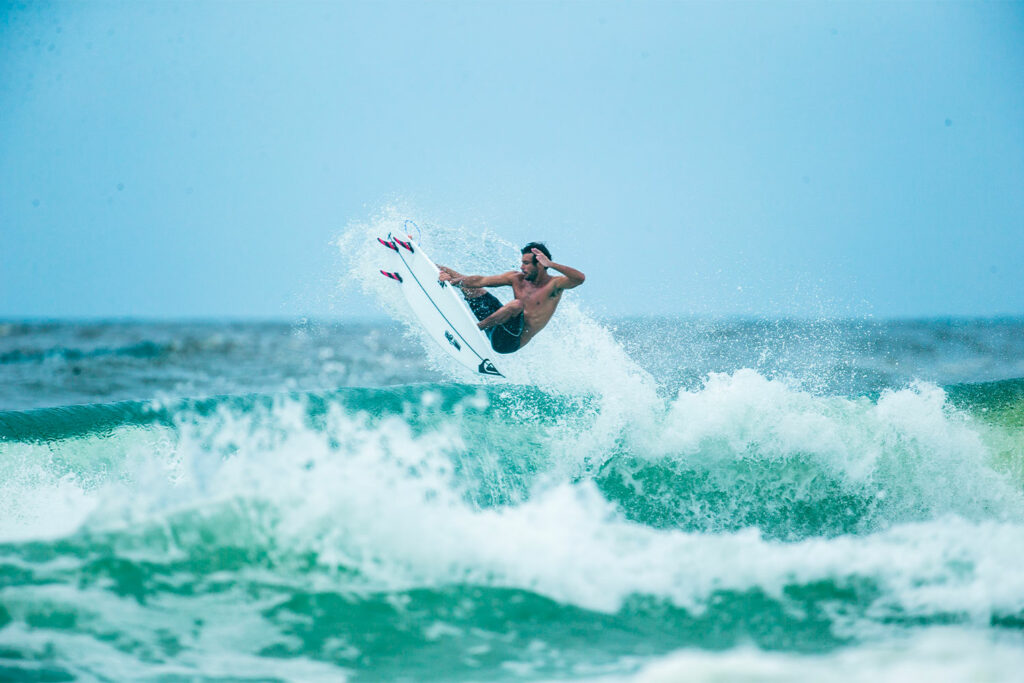 10 conseils du surfeur professionnel Jérémy Flores